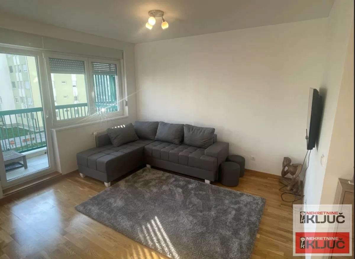 NOVO NASELJE-JUGOVIĆEVO-IZDAJE SE JEDNOIPOSOBAN STAN 2