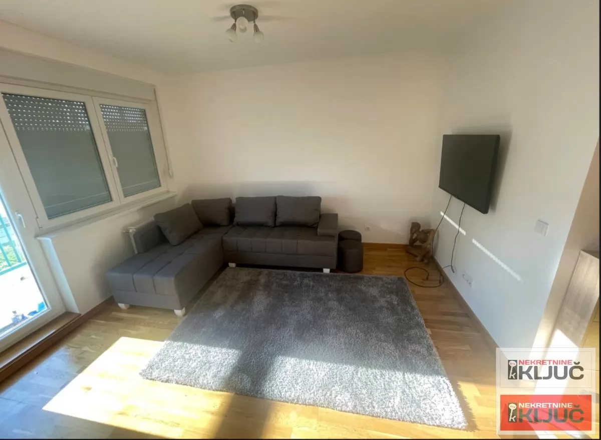 NOVO NASELJE-JUGOVIĆEVO-IZDAJE SE JEDNOIPOSOBAN STAN 3