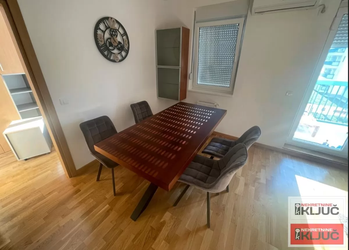 NOVO NASELJE-JUGOVIĆEVO-IZDAJE SE JEDNOIPOSOBAN STAN 8