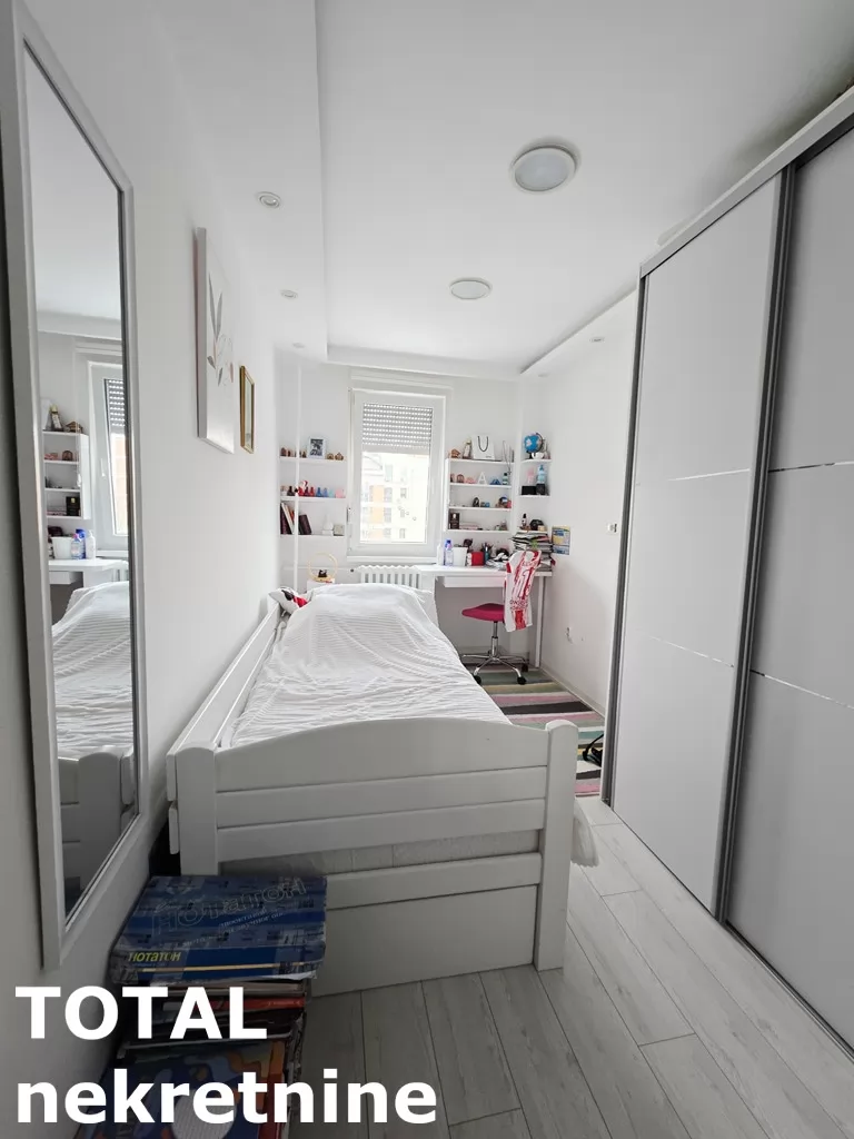 Stan,NOVI SAD,NOVO NASELJE - ŠARENGRAD,kv: 55.00, € 140000, ID: 1102066 12