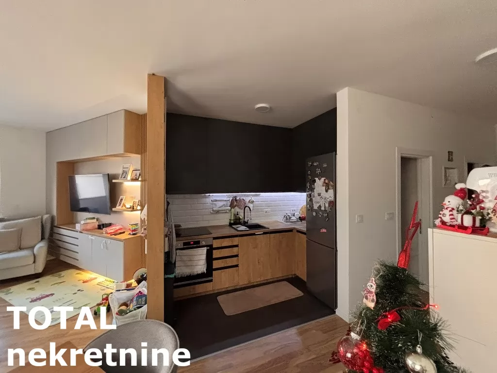 Stan,NOVI SAD,TELEP,kv: 82.00, € 193000, ID: 1102058 9