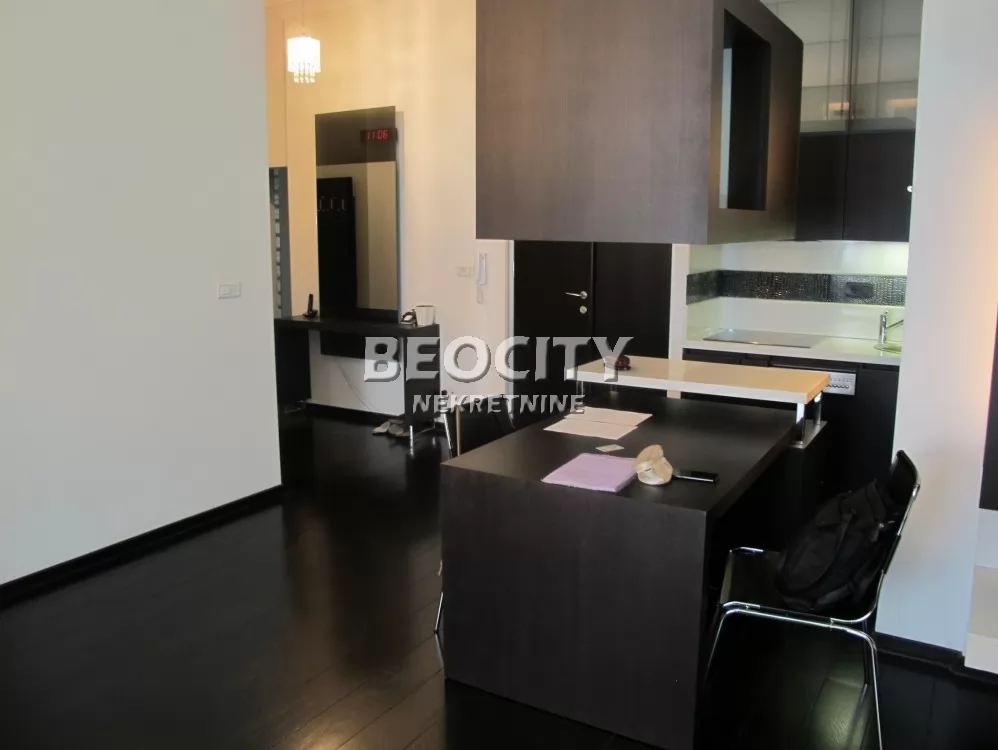 Trosoban stan, 83 m2, Topličin venac, Topličin venac ID: 127912 5