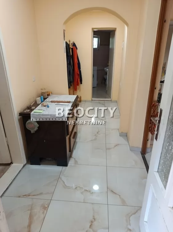 četvorosobna kuća, 211 m2 ID: 127793 4