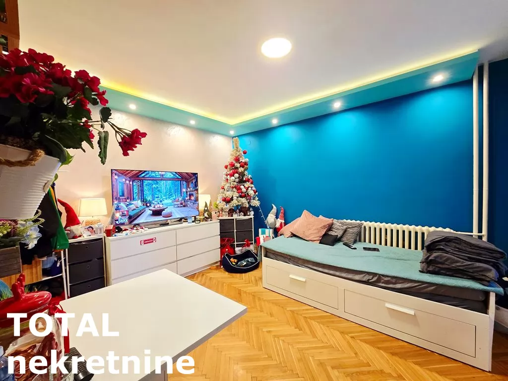 Stan,NOVI SAD,BULEVAR,kv: 38.00, € 129000, ID: 1102074 5