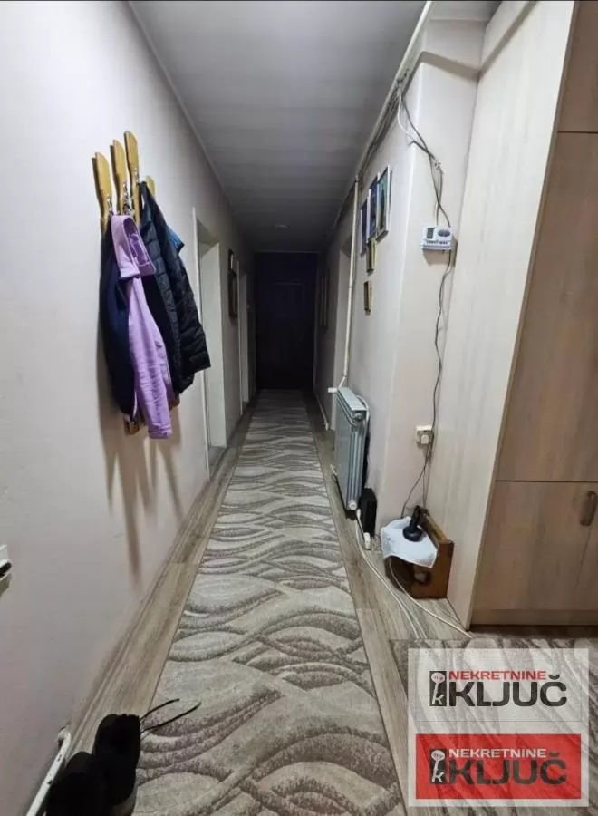 VETERNIK, 95m2, kuća plus pomoćni objekti na placu 615 m2 14