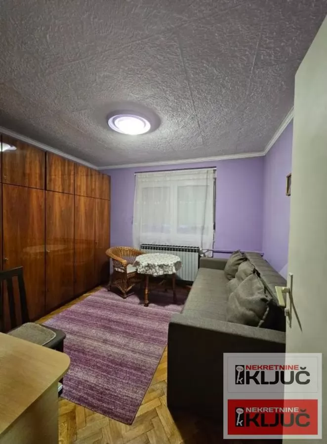 VETERNIK, 95m2, kuća plus pomoćni objekti na placu 615 m2 7