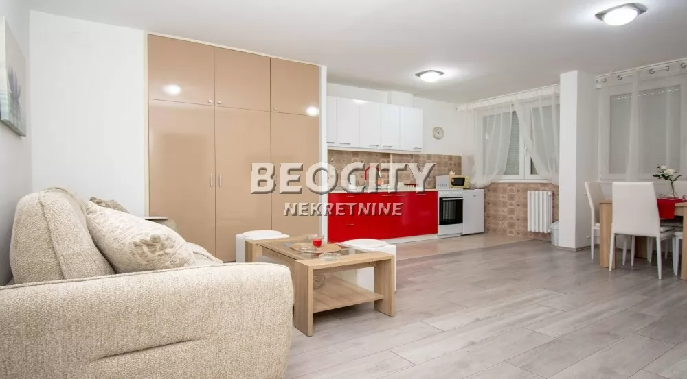 Dvosoban stan, 45 m2, Južni bulevar, Sime Igumanova ID: 127907 1