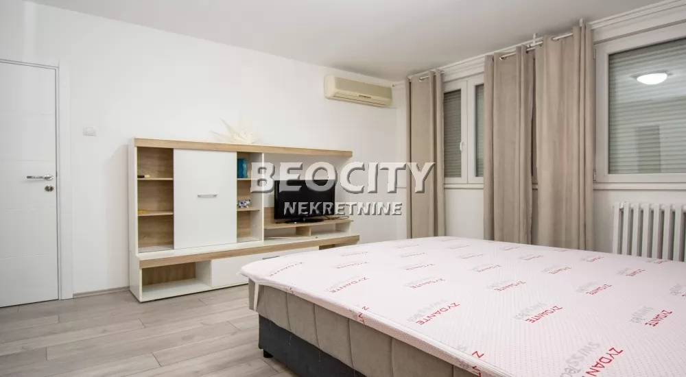 Dvosoban stan, 45 m2, Južni bulevar, Sime Igumanova ID: 127907 9