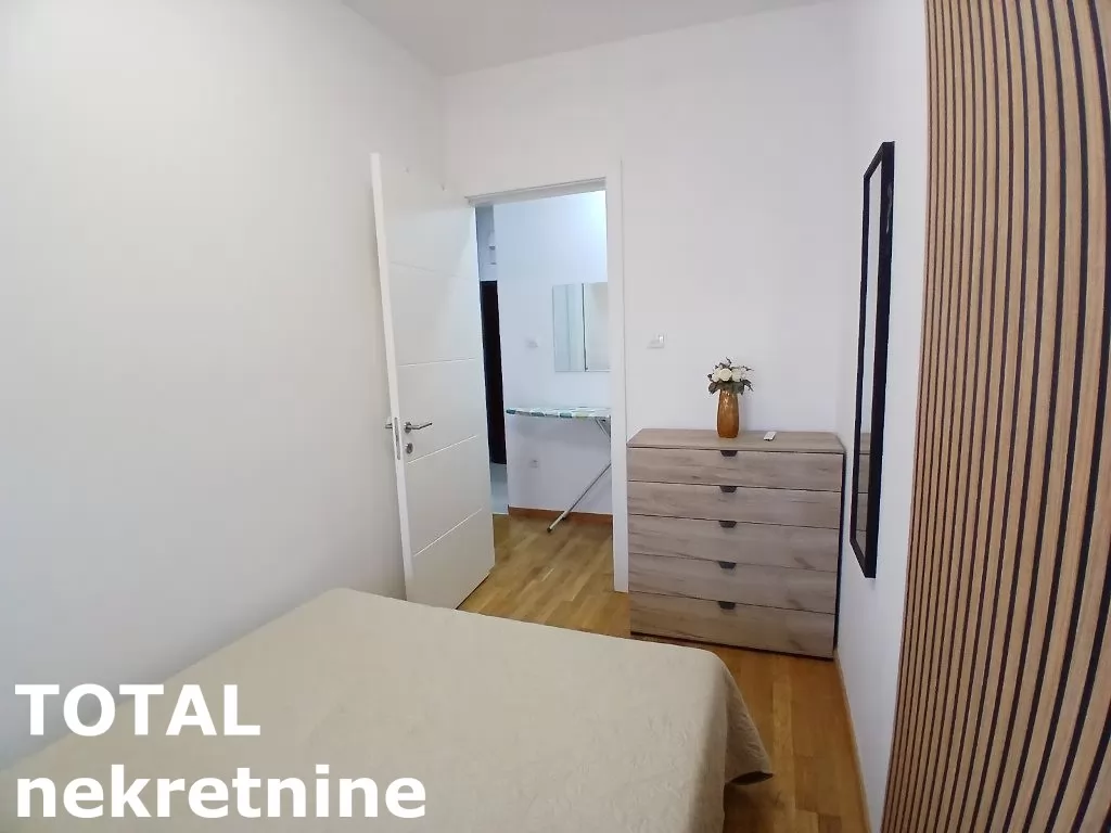 Stanovi,NOVI SAD,SALAJKA,kv: 40.00, € 450, ID: 9189875 10