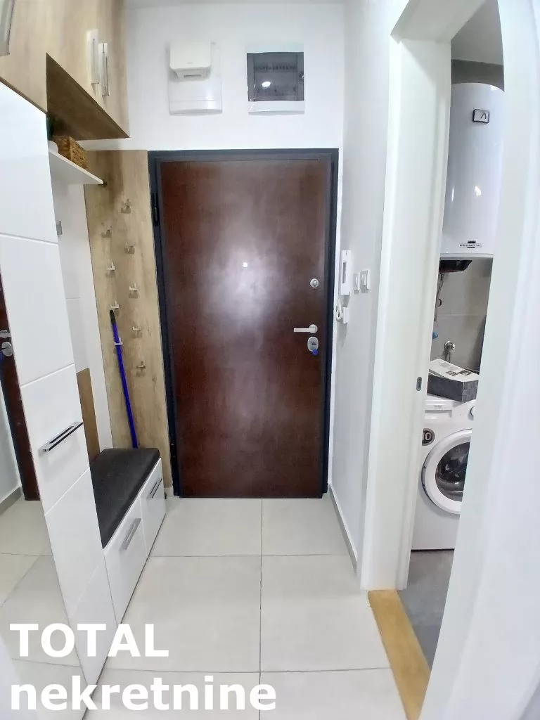 Stanovi,NOVI SAD,SALAJKA,kv: 40.00, € 450, ID: 9189875 13