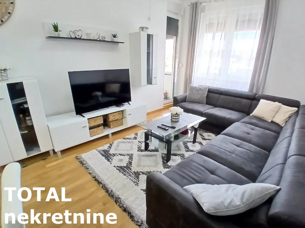 Stanovi,NOVI SAD,SALAJKA,kv: 40.00, € 450, ID: 9189875 5