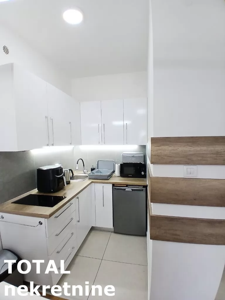 Stanovi,NOVI SAD,SALAJKA,kv: 40.00, € 450, ID: 9189875 7