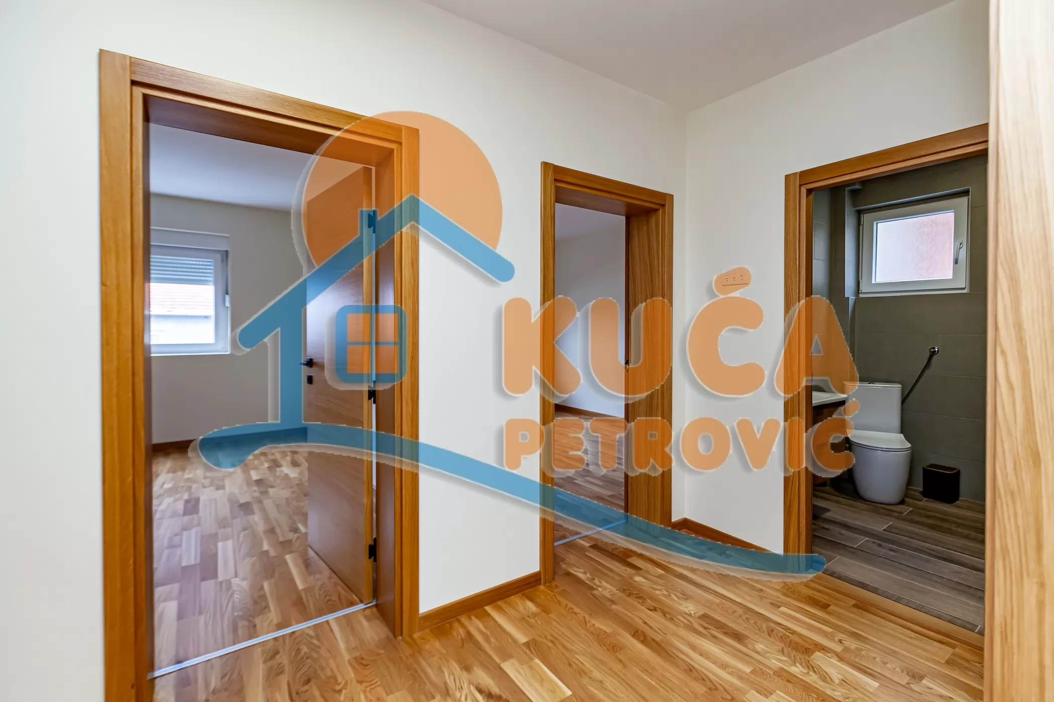 Trosoban stan, 92 m2, Durlan, Kneza Mihaila Obrenovića ID: p-015616 15