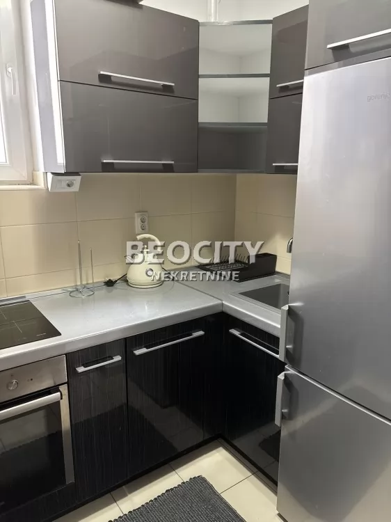 Dvosoban stan, 43 m2, Bulevar Evrope, Bulevar Evrope ID: 127953 4