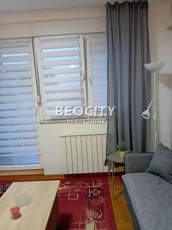 Jednosoban stan, 30 m2, Cara Dušana Novi Sad, Cara Dusana ID: 127899 3