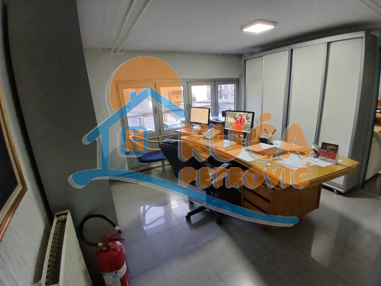 Lokal, 70 m2, Medijana, Trg Pavla Stojkovića ID: i-015417 1