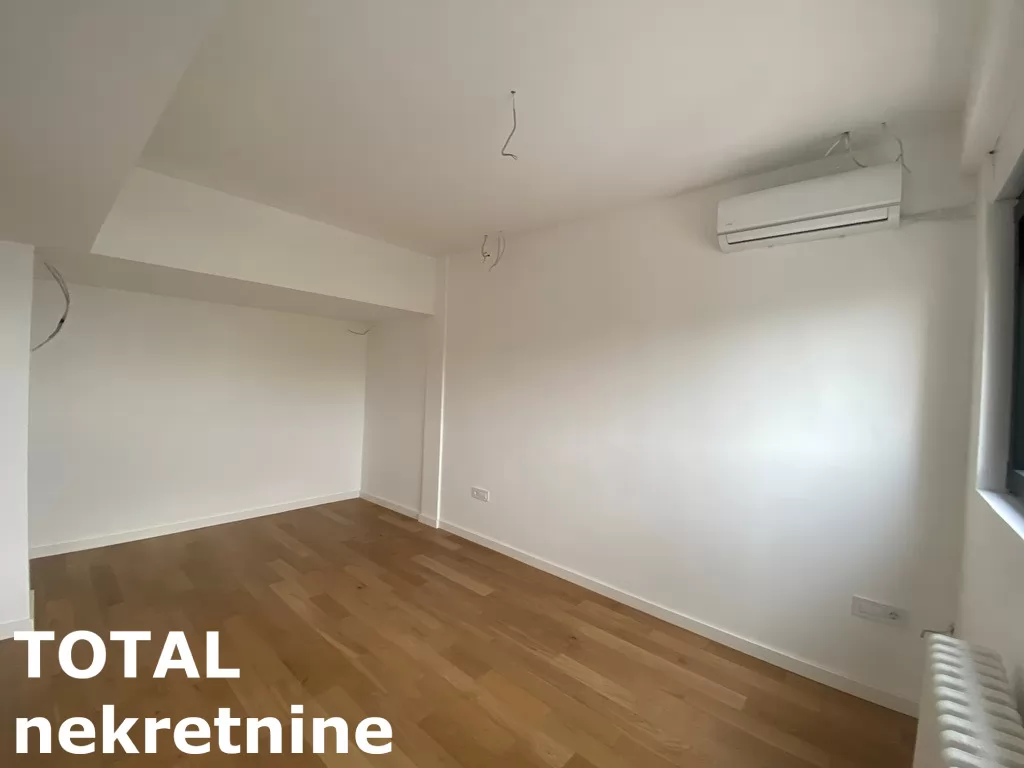 Stan,NOVI SAD,LIMAN 4,kv: 144.00, € 360000, ID: 1102045 12