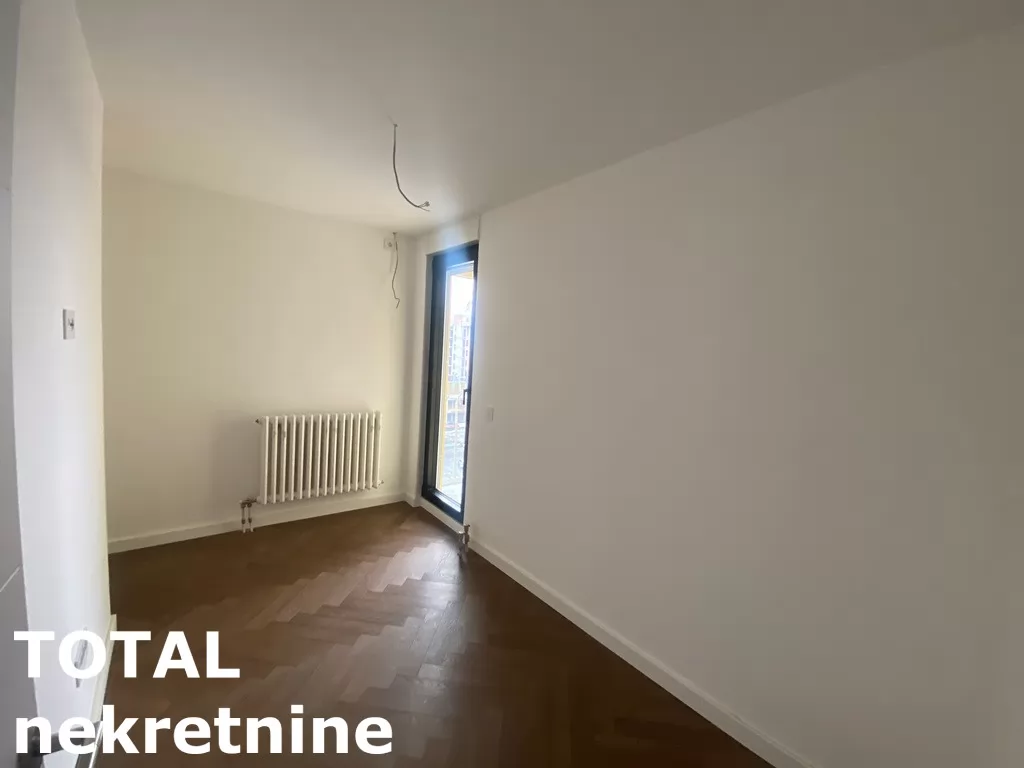 Stan,NOVI SAD,LIMAN 4,kv: 144.00, € 360000, ID: 1102045 13