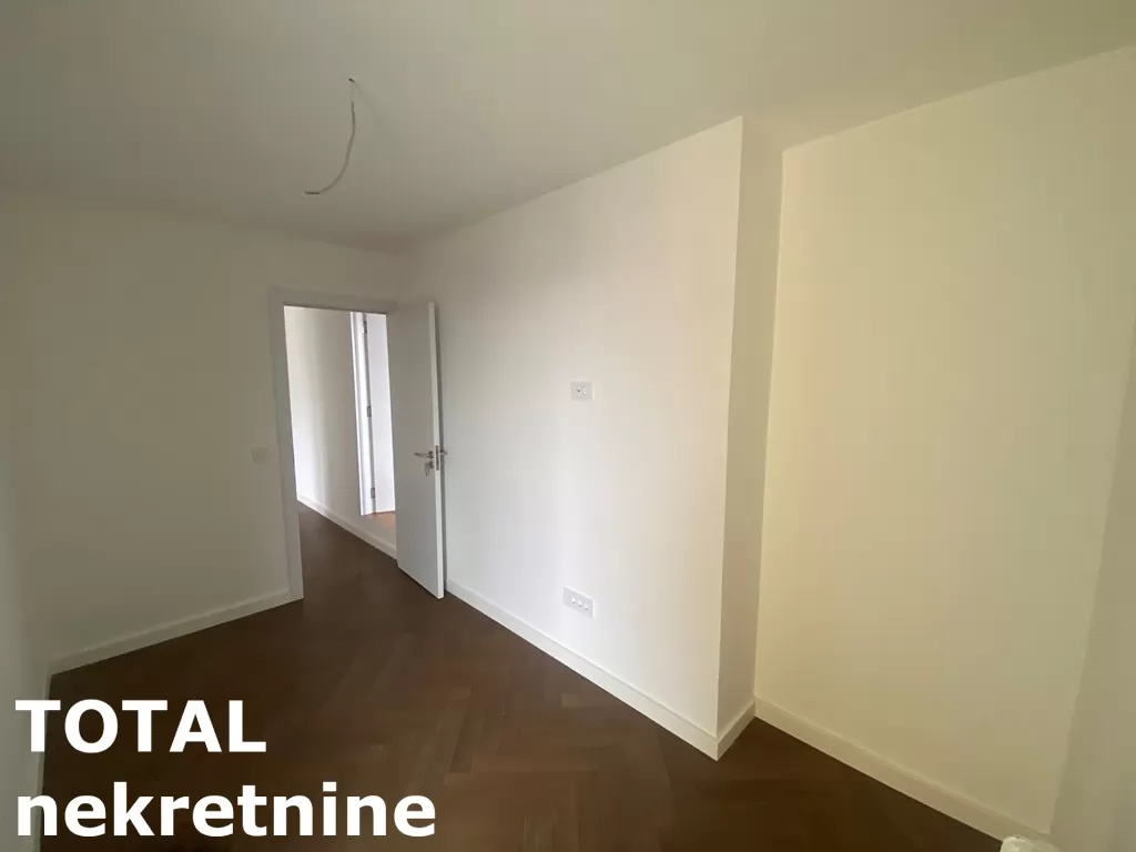 Stan,NOVI SAD,LIMAN 4,kv: 144.00, € 360000, ID: 1102045 14