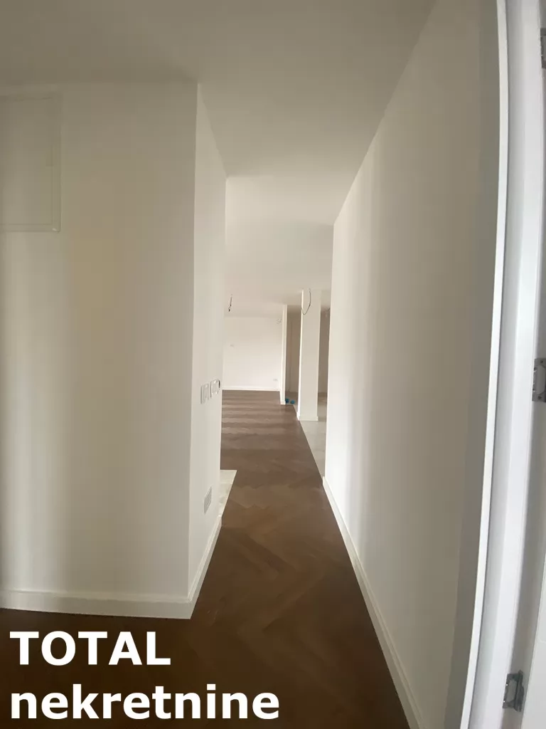 Stan,NOVI SAD,LIMAN 4,kv: 144.00, € 360000, ID: 1102045 17