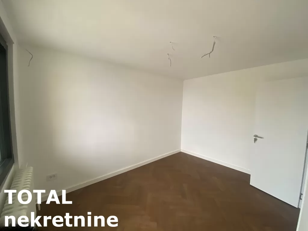 Stan,NOVI SAD,LIMAN 4,kv: 144.00, € 360000, ID: 1102045 18