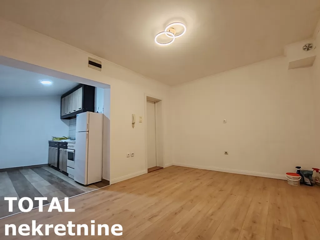 Stan,NOVI SAD,CENTAR,kv: 26.00, € 63500, ID: 1102079 3