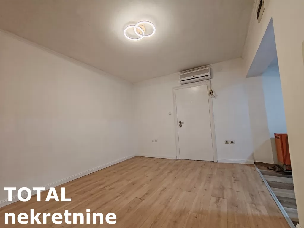 Stan,NOVI SAD,CENTAR,kv: 26.00, € 63500, ID: 1102079 7