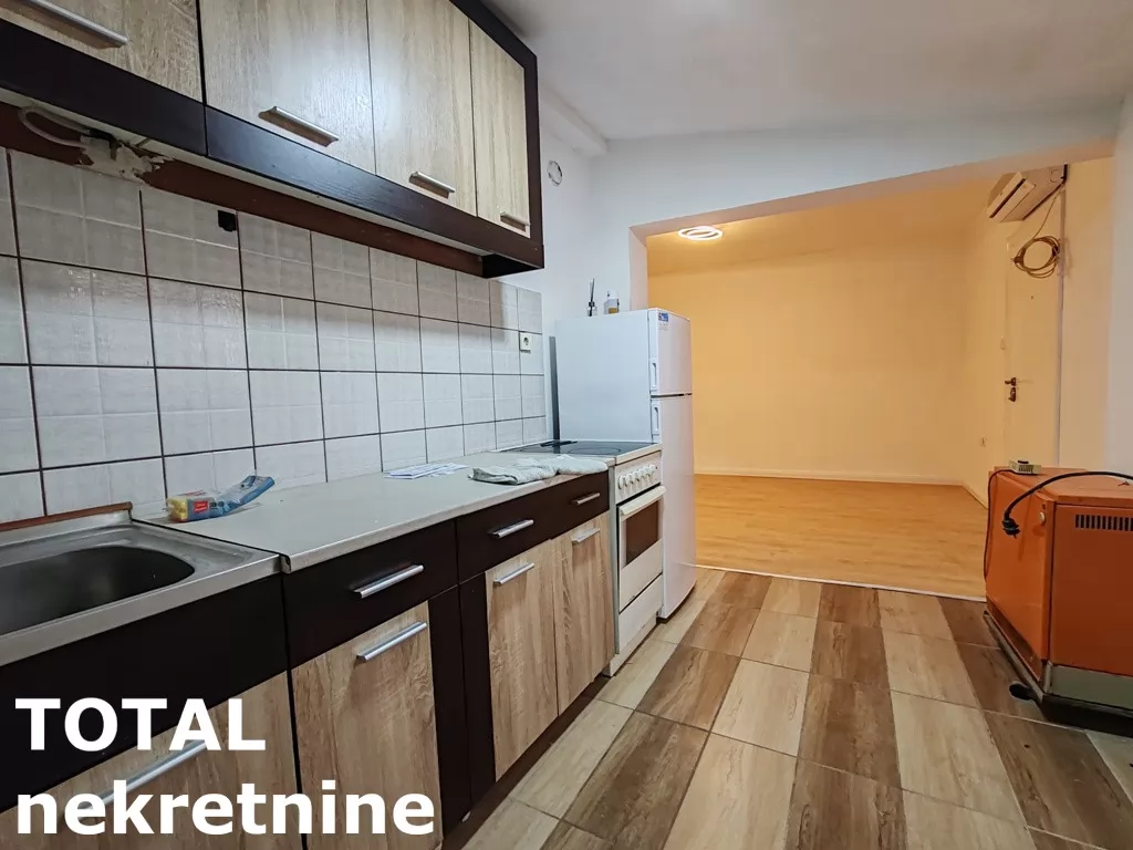 Stan,NOVI SAD,CENTAR,kv: 26.00, € 63500, ID: 1102079 9