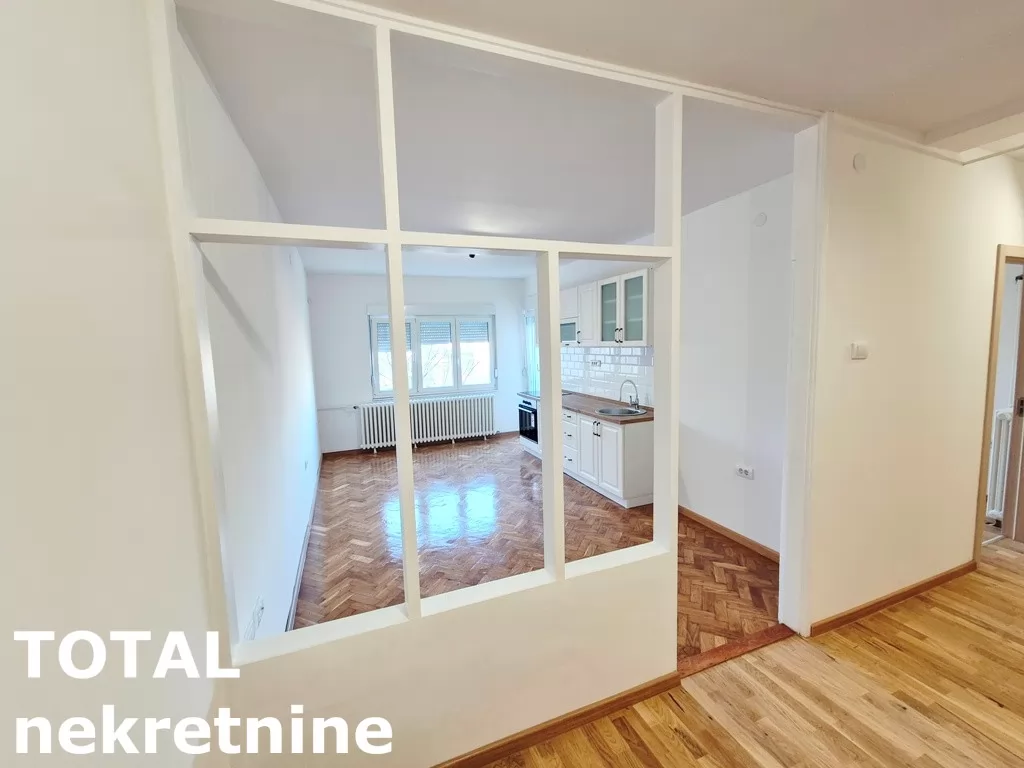 Stan,NOVI SAD,ZELEZNICKA STANICA,kv: 59.00, € 145000, ID: 1102055 8