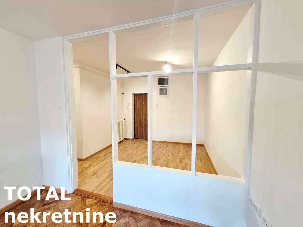 Stan,NOVI SAD,ZELEZNICKA STANICA,kv: 59.00, € 145000, ID: 1102055 9