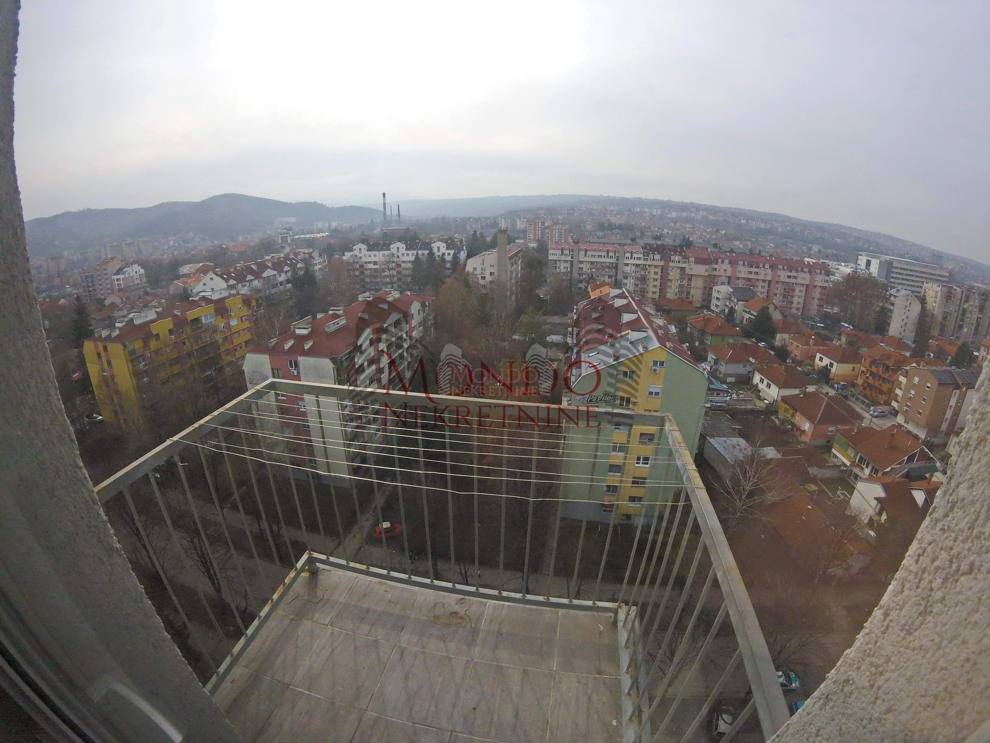 Izdaje se garsonjera kod Vojne bolnice, ul. Nikole Kopernika 4