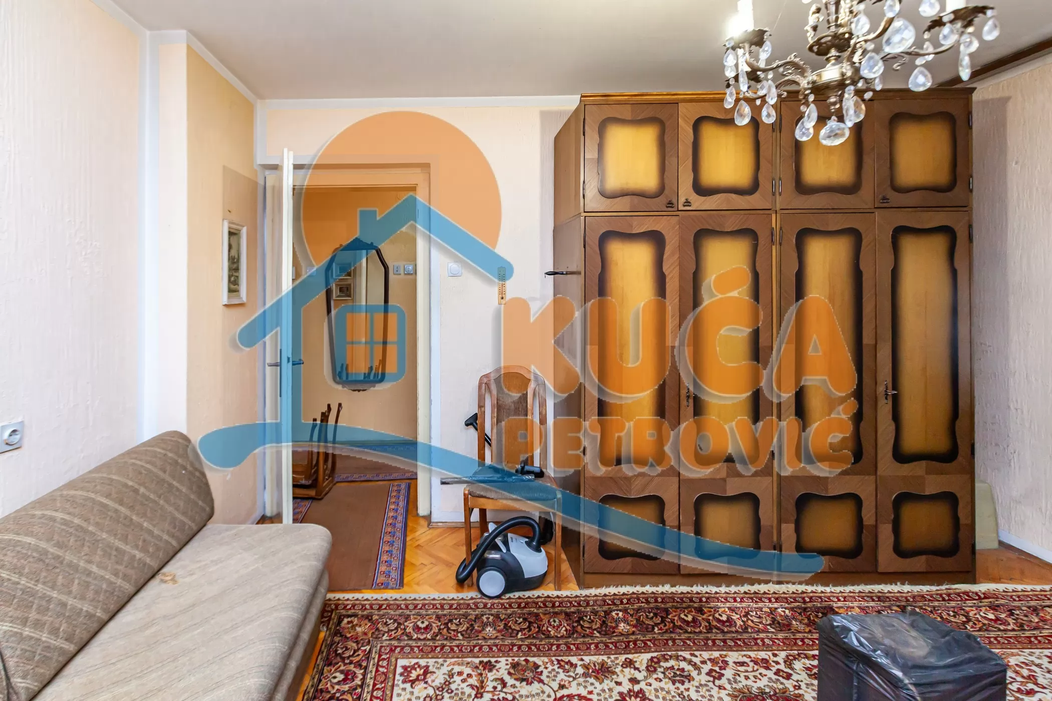 Trosoban stan, 66 m2, Centar, Sinđelićev trg ID: p-015627 6