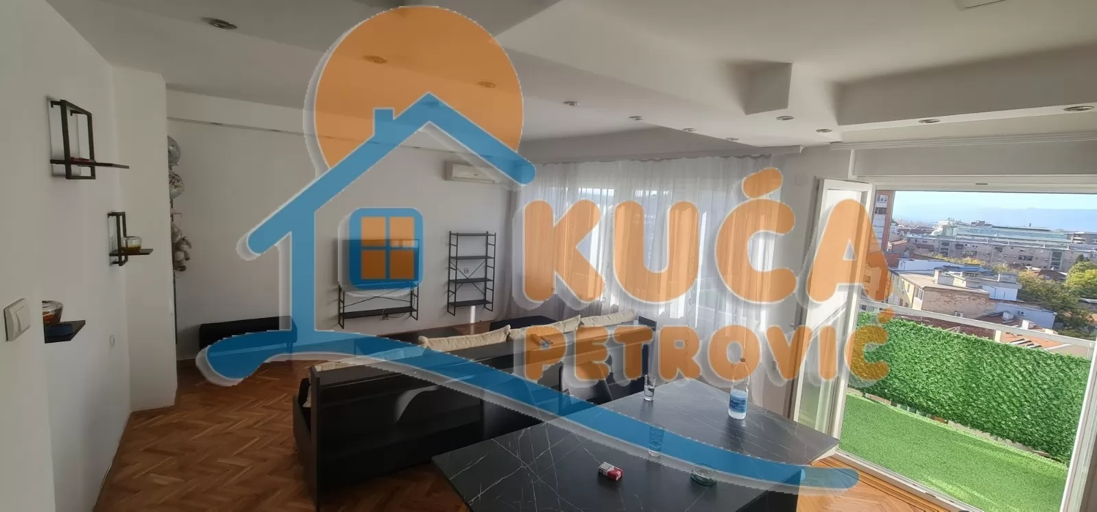 Trosoban stan, 80 m2, Centar, Sinđelićev trg ID: i-015626 2