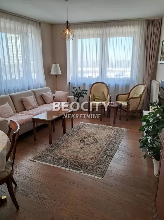 Trosoban stan, 90 m2, Centar, Arkadia ID: 128064 2