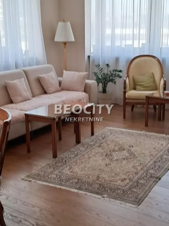 Trosoban stan, 90 m2, Centar, Arkadia ID: 128064 3