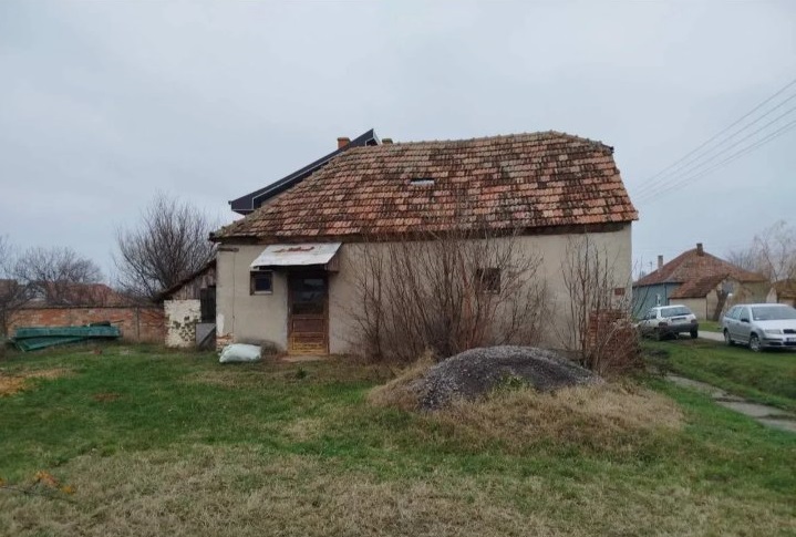 Kuca za renoviranje Lazarevo Zrenjanin 3