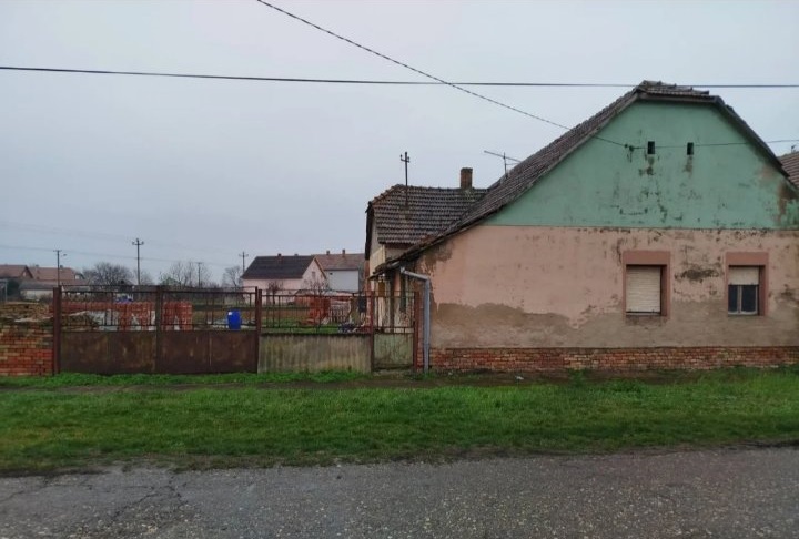 Kuca za renoviranje Lazarevo Zrenjanin 5