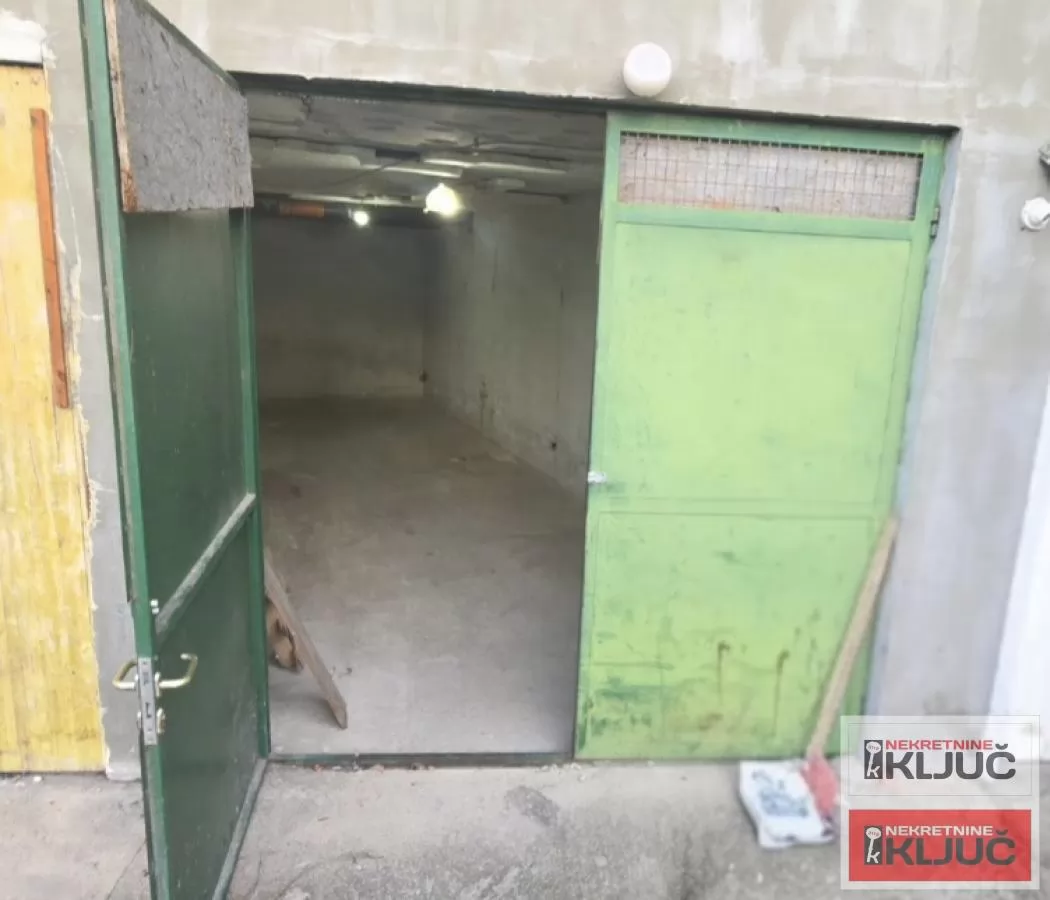BULEVAR EVROPE IZDAJE SE PROSTOR ZA MAGACIN ILI GARAŽU 1