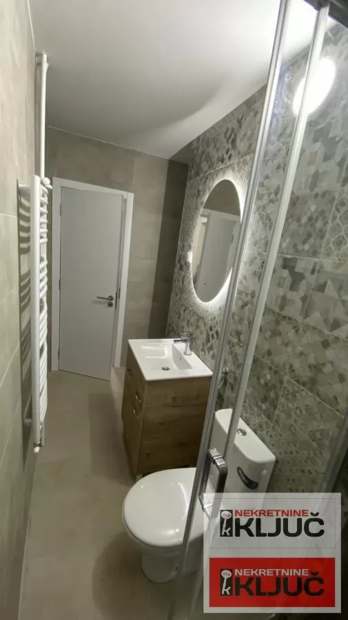 SAJMIŠTE, 54m2, Dvoiposoban, Renoviran, Useljiv 10