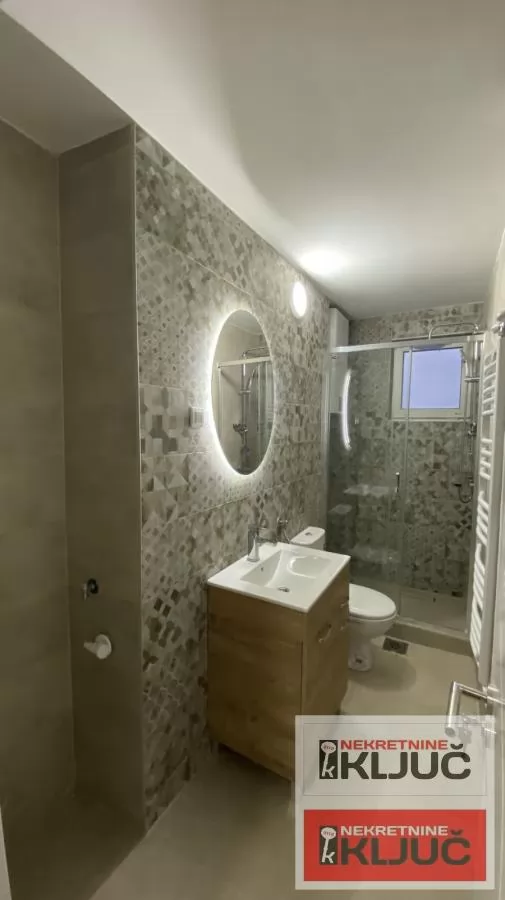 SAJMIŠTE, 54m2, Dvoiposoban, Renoviran, Useljiv 11