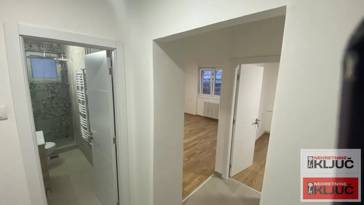 SAJMIŠTE, 54m2, Dvoiposoban, Renoviran, Useljiv 5