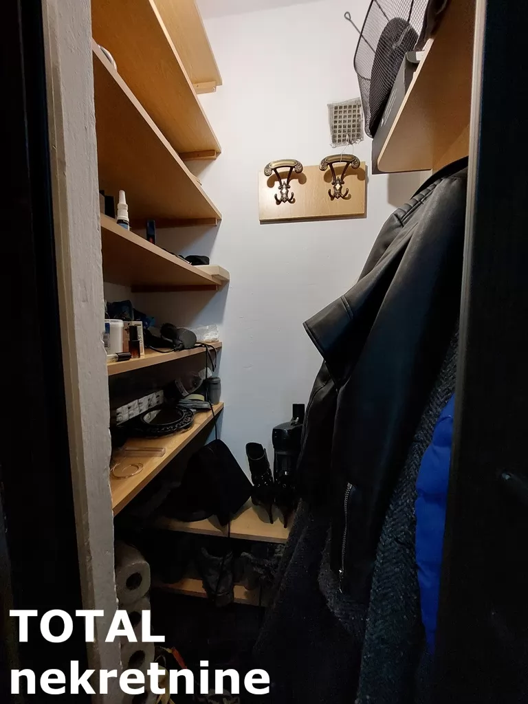 Stan,NOVI SAD,BULEVAR,kv: 56.00, € 150000, ID: 1102107 10