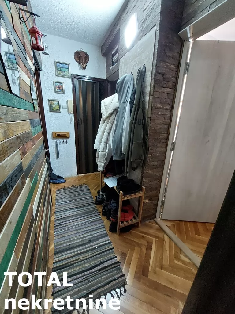 Stan,NOVI SAD,BULEVAR,kv: 56.00, € 150000, ID: 1102107 24