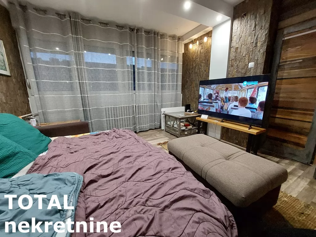 Stan,NOVI SAD,BULEVAR,kv: 56.00, € 150000, ID: 1102107 4