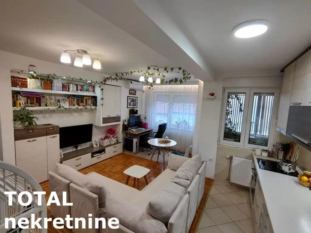 Stan,NOVI SAD,GRBAVICA,kv: 42.00, € 150000, ID: 1102008 2