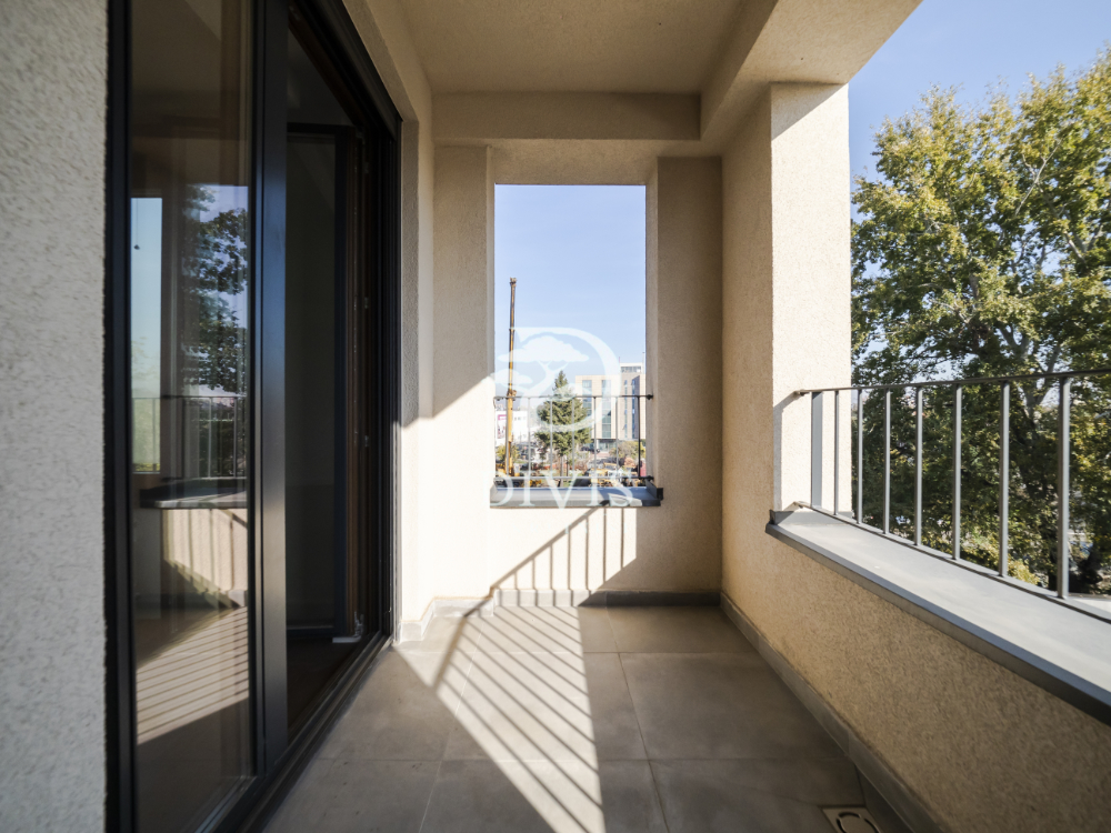 Kompleks LUX 51  odličan 2 0 stan sa garažom  59m2 1