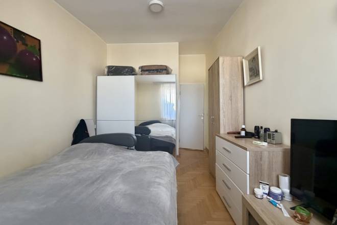 Odličan 3 0 stan u naselju Stepa Stepanović  74m2 3