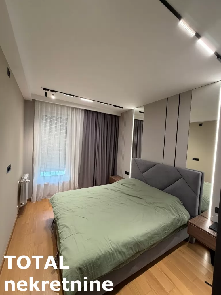 Stan,NOVI SAD,BULEVAR EVROPE,kv: 43.00, € 189000, ID: 1102053 14