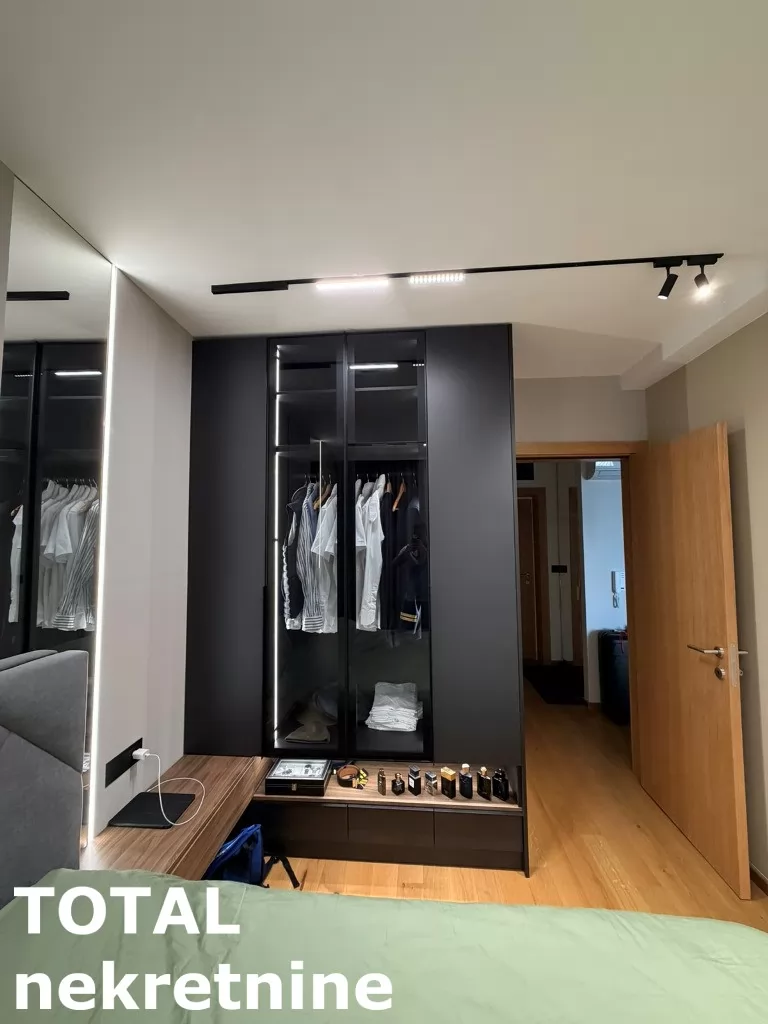 Stan,NOVI SAD,BULEVAR EVROPE,kv: 43.00, € 189000, ID: 1102053 2