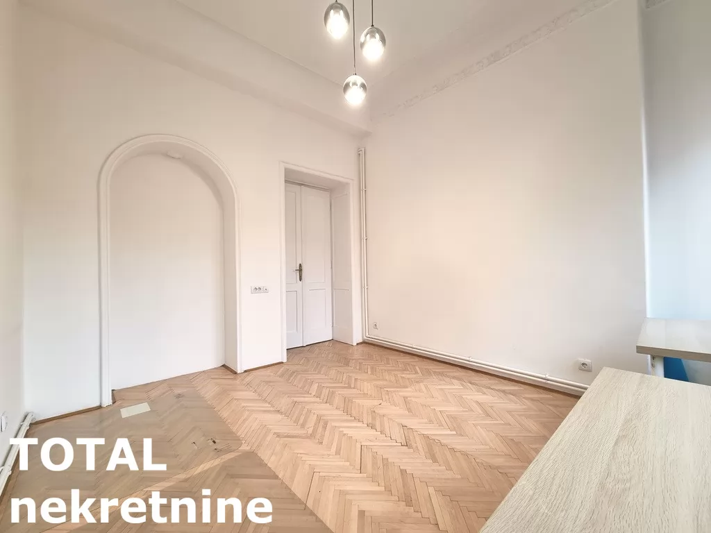 Stan,NOVI SAD,CENTAR,kv: 119.00, € 350000, ID: 1102117 23